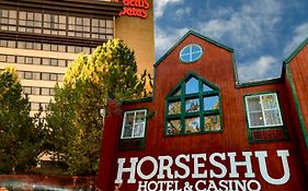 Cactus Petes Resort & Horseshu Hotel