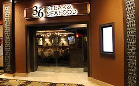 Cactus Petes Resort & Horseshu Hotel